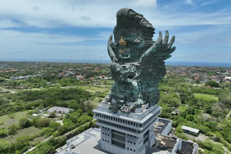 Menyaksikan Patung Garuda Wisnu Kencana yang Megah di Bali